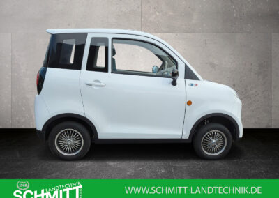 Seitenansicht Cargo Runner Passenger 2-Sitzer Microcar in der Farbe Hellblau
