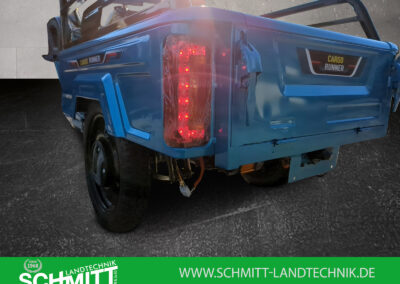 Rücklicht des Cargo Runner Compact blau