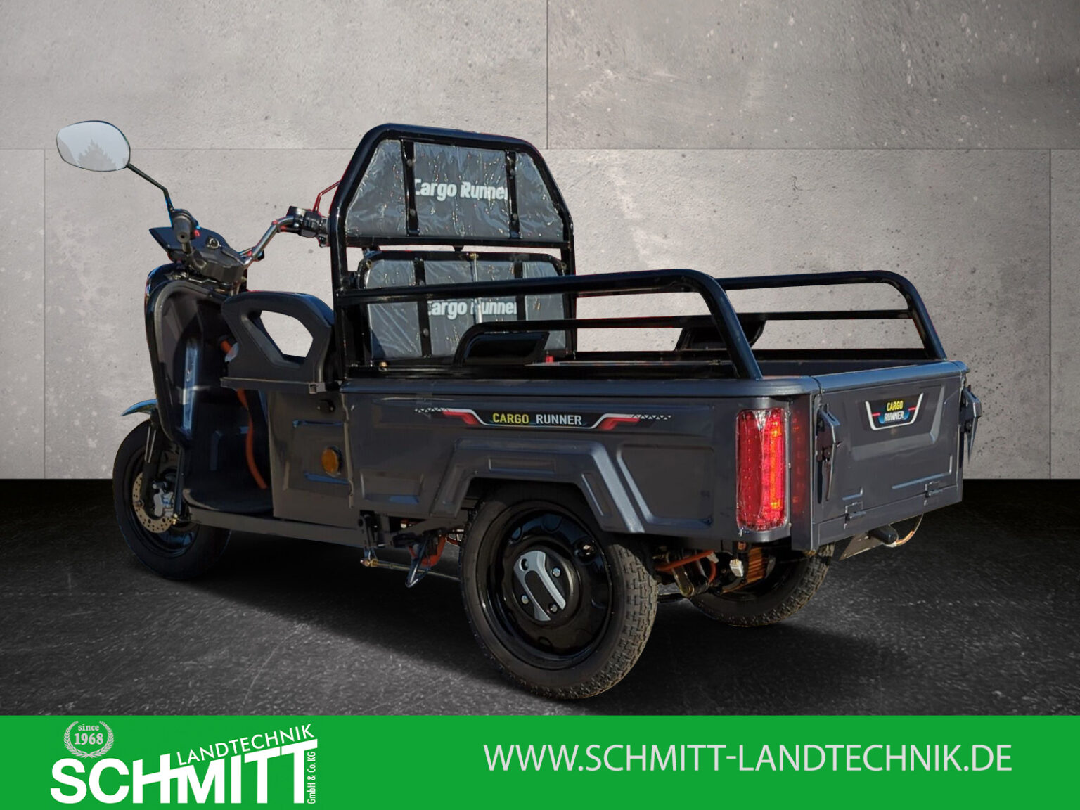 Seitliche Ansicht des Cargo Runner Compact in Grau