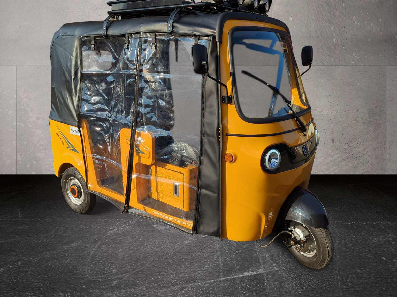 Seitenansicht des gelben HIGo mit geschlossener Schutzfolie