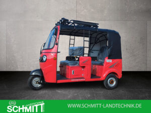 Seitenansicht links mit offenem Passagierbereich und Rückbank