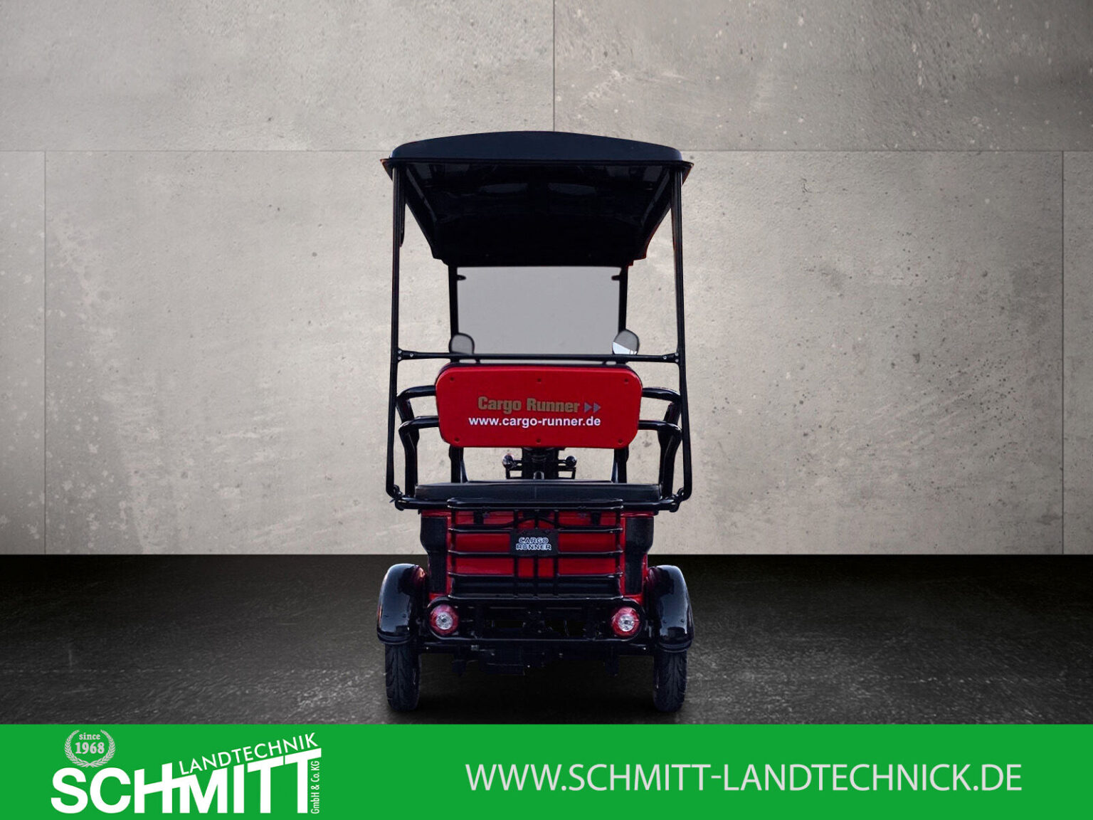 Rückansicht des Cargo Runner Passenger, mittig fotografiert