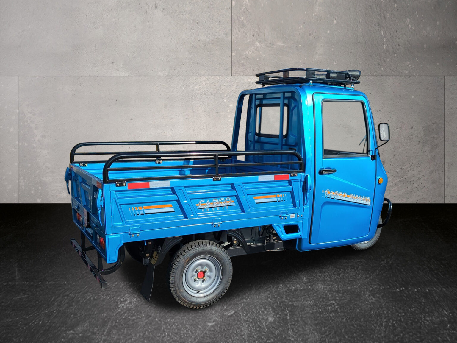 Seitenansicht des Voltina in Blau mit sichtbaren Seitenreflektoren