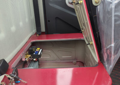 Detailaufnahme Innenraum des Cargo Runner Voltina in Rot