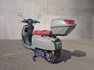 Motorroller 125 Classic in Grün