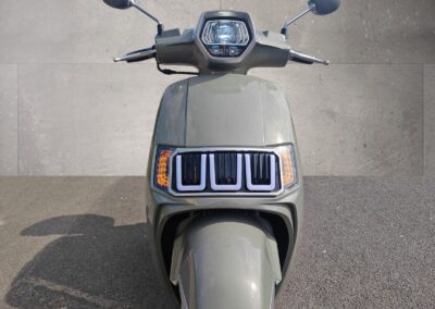 Motorroller 125 Classic in Grün