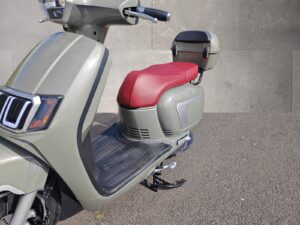 Motorroller 125 Classic in Grün