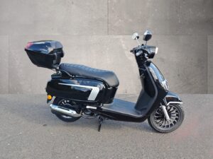 Motorroller 125 Classic in Schwarz